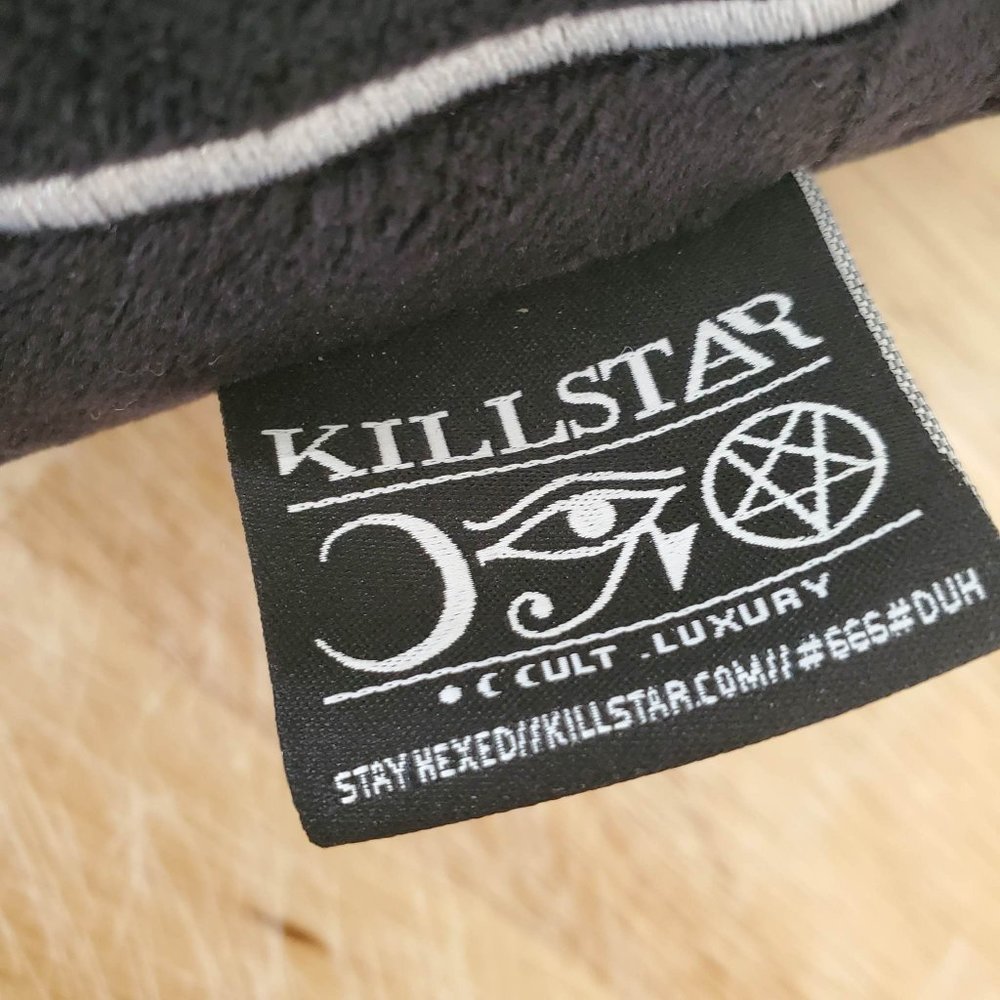 Killstar E.T. Velvet Cushion LIMITED EDITION - SOLD OUT - Picture 15 of 15